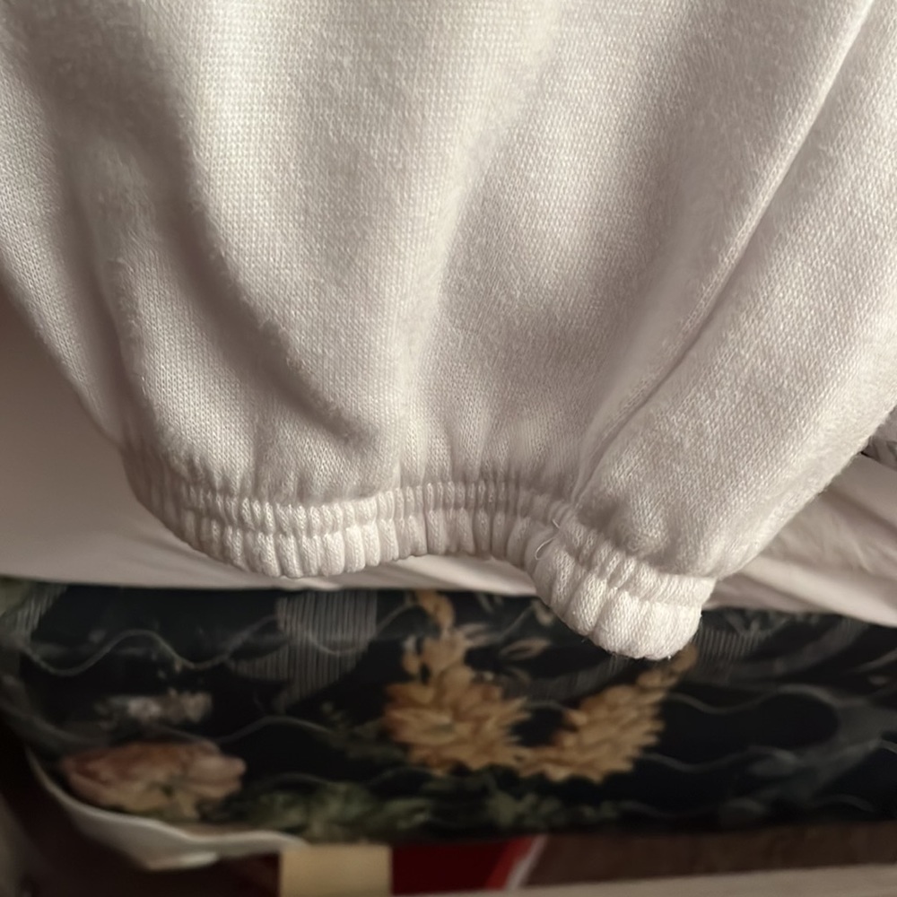 Sweatpants - Picture 2 of 4